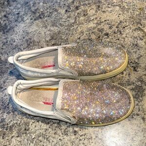 Sketchers Rhinestone memory foam insole slip on shoes size 9.5 US 39.5 EU